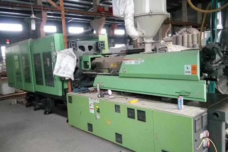 PET瓶胚快速注塑機(jī)的選擇要點(diǎn)，由廠家為您解惑！