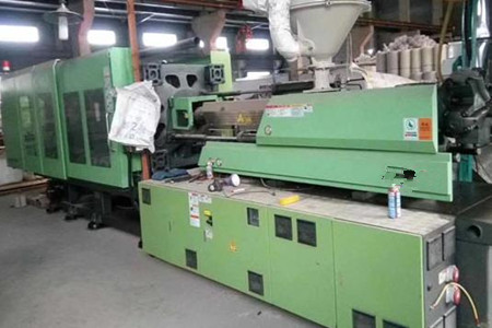 大型注塑機產(chǎn)品色差怎么控制？我來告訴你！