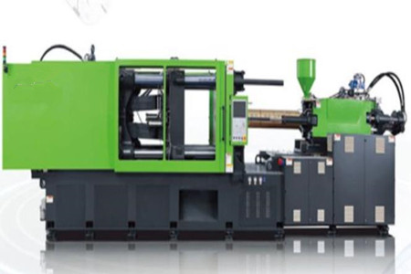 大型二板注塑機(jī)應(yīng)該如何正確使用？